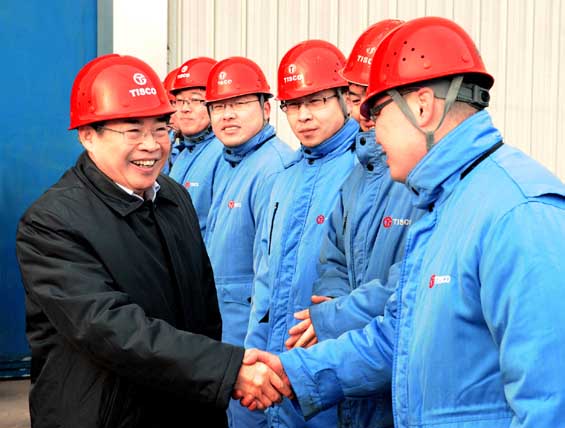 袁纯清在企业联系点太钢集团调研